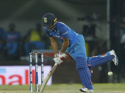india-vs-sri-lanka-1st-odi-live-updates-sri-lanka-have-won-the-toss-and-have-opted-to-field | India vs Sri Lanka : भारताचा 112 धावांत खुर्दा, एकट्या धोनीची 65 धावांची झुंज