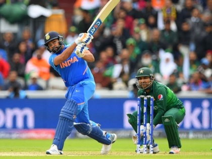 IND vs PAK Asia Cup who is better team in tournament Team India or Pakistan see stats Rohit Sharma vs Babar Azam | IND vs PAK: भारत-पाक पुन्हा आमनेसामने! Asia Cup मध्ये कोण कोणावर भारी.. पाहा आकडेवारी