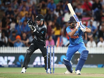 India vs New Zealand, 3rd T20I : Rohit Sharma completes his 10,000 runs as Opener in International cricket | IND Vs NZ, 3rd T20I : रोहित शर्मा दस हजारी मनसबदार; हे शिखर सर करणारा चौथा भारतीय