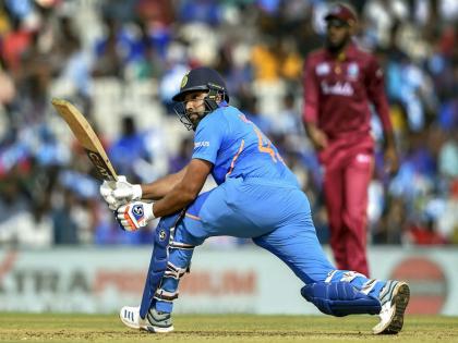India vs West Indies, 2nd ODI: 1300 ODI runs for Rohit Sharma in 2019, he's now leading run-scorer in the world in the current year, surpass virat kohli  | India vs West Indies, 2nd ODI: रोहितची कर्णधार कोहलीवर कुरघोडी, 2019मध्ये कुणालाच जमली नाही अशी कामगिरी