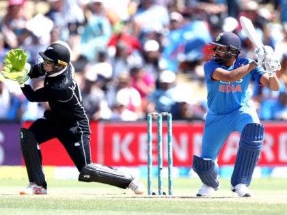 India vs New Zealand 3rd ODI: Rohit Sharma has now gone past 10,000-plus runs in List-A cricket | India vs New Zealand 3rd ODI : रोहित शर्मा दसहजारी मनसबदार, भारताचा चौथा जलद फलंदाज