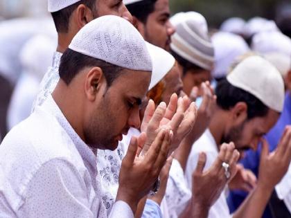 Muslim brothers to observe holy Ramadan from tomorrow, Hilal Committee decision | मुस्लिम बांधवांचे पवित्र रमजान रोजे उद्यापासून, हिलाल कमिटीचा निर्णय; रोजांचे वेळापत्रक..जाणून घ्या