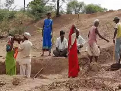 20,000 workers in Kolhapur district through rojgar hami scheme | प्रचाराच्या धुरळ्यातही रोजगाराची हमी, कोल्हापूर जिल्ह्यातील २० हजारांवर मजुरांच्या हाताला काम