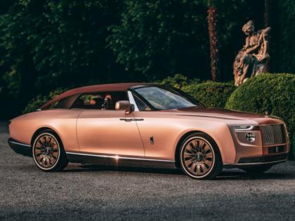 जगातील अवघ्या ३ लोकांकडे आहे 'ही' कार! डिझाईन पाहून प्रेमात पडाल अन् किंमत ऐकून हैराण व्हाल!