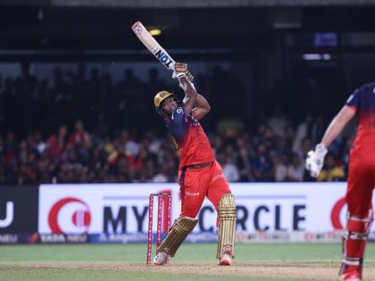 RCB vs CSK IPL 2025: Romario Shepherd smashes joint second-fastest fifty in IPL history | Romario Shepherd: ३७९ चा स्ट्राईक रेट, १४ चेंडूत अर्धशतक, चेन्नईविरुद्ध रोमारियो शेफर्डची वादळी खेळी