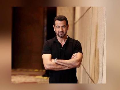 ronit roy revelation before doing acting he was bodyguard of aamir khan | आमिर खानचा बॉडीगार्ड ते लोकप्रिय अभिनेता; अंगरक्षकाचं काम करणारा रोनित रॉय असा झाला सुपरस्टार