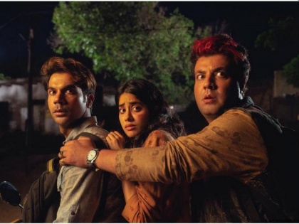 Janhvi Kapoor ready to scare, Rajkumar Rao and Varun Sharma ready to laugh, 'Ruhi' trailer released | जान्हवी कपूर घाबरवण्यासाठी, राजकुमार राव व वरूण शर्मा हसविण्यासाठी सज्ज, 'रूही'चा ट्रेलर रिलीज