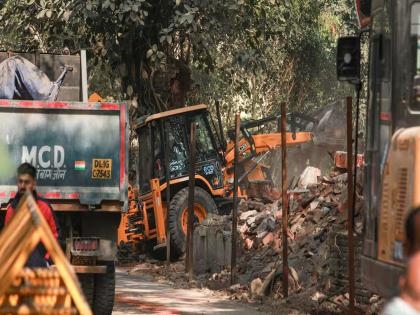 RSS मुख्यालयाच्या पार्किंगसाठी प्राचीन मंदिरावर बुलडोझर?; स्थानिकांचा आक्रोश, लोक संतापले