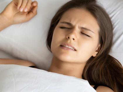 Do you chew your teeth in your sleep? show doctor asap | तुम्ही झोपेत दात खाता का? वेळीच डॉक्टरांना दाखवा; कारण...