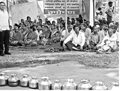 Welcome to the empty wings of Panchayat Raj Samiti | पंचायत राज समितीचे रिकाम्या हंड्यांनी स्वागत