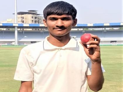 N. T. Kelkar Memorial Inter-School Cricket Tournament: Sri Maa Vidyalaya's Victory Salute; 4 wickets from Rudra Chatbhar | श्री माँ विद्यालयाची विजयी सलामी; रुद्र चाटभरचे 4 बळी    