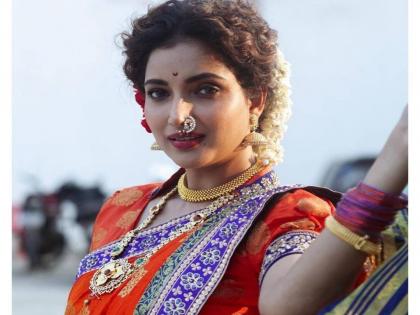 marathi tv actress Rupali Bhosale new video song Deva Ganaraya release | संजना आता नव्या रुपात; पाहा रुपाली भोसलेचा 'हा' नवा अंदाज