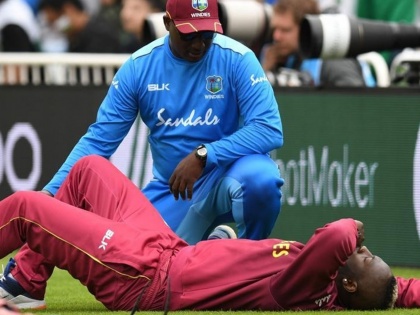ICC World Cup 2019: Andre Russell’s injury big concern for West Indies | ICC World Cup 2019 : वेस्ट इंडिजसाठी धोक्याची घंटा, संघाचा हुकुमी एक्का जायबंद?