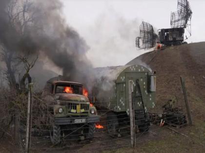 school bombing in ukraine fear of death for many reuse of hypersonic | युक्रेनमधील शाळेवर बॉम्बहल्ला; अनेकांचा मृत्यू झाल्याची भीती, हायपरसॉनिकचा पुन्हा वापर