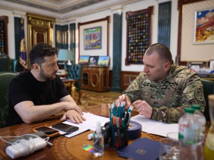 Operation 'Spider Web 117 drones used, 40 Russian fighter jets, 5 airbases destroyed in Ukraine attack; Volodymyr Zelensky said, one and a half years of planning | दीड वर्षांचं प्लॅनिंग... 117 ड्रोनचा वापर! युक्रेनने रशियाची 41 लढाऊ विमानं, 5 एअरबेस केले उद्ध्वस्त; कसा ठरला प्लॅन? झेलेन्स्की यांनी सांगितलं Operation 'Spider Web 117 drones used, 40 Russian fighter jets, 5 airbases destroyed in Ukraine attack; Volodymyr Zelensky said, one and a half years of planning | दीड वर्षांचं प्लॅनिंग... 117 ड्रोनचा वापर! युक्रेनने रशियाची 41 लढाऊ विमानं, 5 एअरबेस केले उद्ध्वस्त; कसा ठरला प्लॅन? झेलेन्स्की यांनी सांगितलं