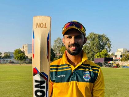 Ruturaj Gaikwad scored a 114 runs in 68 balls with 8 fours and 7 sixes in Syed Mushtaq Ali Trophy, registered special record  | ८ चौकार, ७ षटकार! Ruturaj Gaikwad ने केला विराट कोहली, रोहित शर्मा यांना न जमलेला चमत्कार; संजू सॅमसनची हार