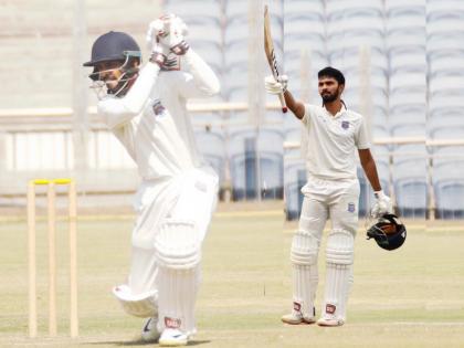 Ruturaj Gaikwad Smashes Century During Duleep Trophy 2025 Semifinal Against Central Zone Joins The Race For Test Call Up | Ruturaj Gaikwad Century: बंगळुरुच्या मैदानात पुणेकराची हवा; सेंच्युरीसह ठोठावला टीम इंडियाचा दरवाजा