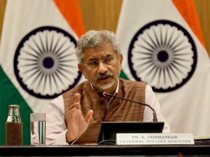 terrorism must be combated forcefully said s jaishankar | दहशतवादाचा ताकदीने मुकाबला केला पाहिजे; एस. जयशंकर यांचे लाओसमध्ये आवाहन