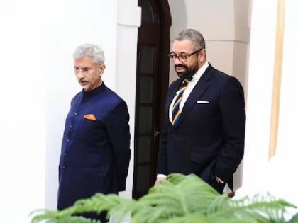 british foreign minister james cleverly raised it survey bbc offices with s jaishankar | बीबीसीवरील सर्वेक्षणाबाबत ब्रिटनच्या परराष्ट्रमंत्र्यांनी उपस्थित केला मुद्दा; मंत्री जयशंकर यांनी दिले जोरदार प्रत्युत्तर