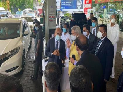 sri lanka economical crisis diesel petrol india helps line of credit external affairs minister jaishankar india helping | Sri Lanka Crisis : संकटात श्रीलंका, भारताच्या मदतीनं बदलतंय जीवन; आतापर्यंत 'इतक्या' कोटींची मदत