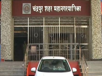 Irrigation department, Chandrapur Municipal Corporation filed an affidavit against each other in the High Court | नदी खोलीकरणावरून पाटबंधारे विभाग, चंद्रपूर महानगरपालिका आमने-सामने