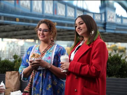 Double excel Huma Qureshi and Sonakshi Sinha sat down and started eating food | 'Double XL'मधील एक सीन शूट करताना हुमा आणि सोनाक्षीला आवरला नाही जेवणाचा मोह, जाणून घ्या