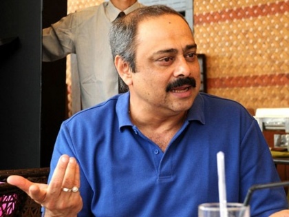 sachin khedekar talks about reason not done marathi movies last four years | 'इथे असाल तर ऐतिहासिक सिनेमा करायचा, आणि..'; मराठीतल्या ट्रेंडवर सचिन खेडेकरांची थेट प्रतिक्रिया