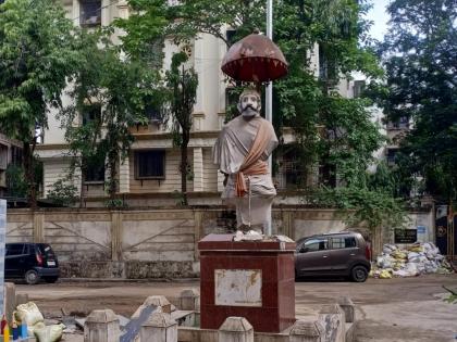 ulhasnagar gandhi road dilapidated statue of whom exactly fear of the statue falling | उल्हासनगर गांधीरोडचा जीर्ण पुतळा नेमका कोणाचा? पुतळा पडण्याची भीती