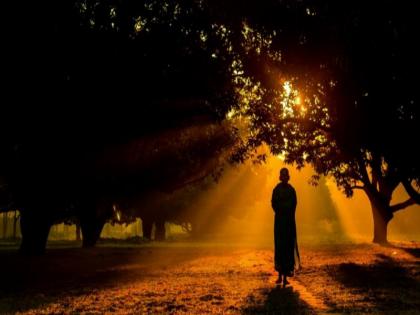 Mana shanti - Life is truly happy when peace is restored ... | मनःशांती- शांती व क्रांतीचा मध्य साधता आला तरच जीवन खऱ्या अर्थाने सुखी... Mana shanti - Life is truly happy when peace is restored ... | मनःशांती- शांती व क्रांतीचा मध्य साधता आला तरच जीवन खऱ्या अर्थाने सुखी...