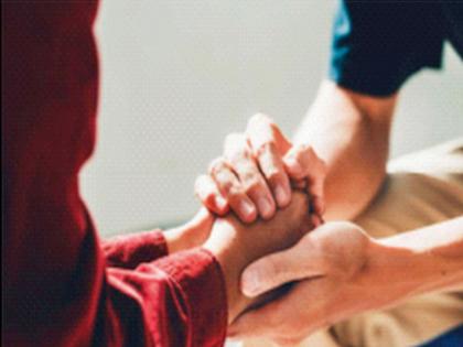 93 victims of Manodhairya Yojana received a fund of Rs 3 crores, implementation in Mumbai accelerated through the District Legal Services Authority | मनोधैर्य योजनेतील ९३ पीडितांना मिळाला साडेतीन कोटींचा निधी, जिल्हा विधि सेवा प्राधिकरणाच्या माध्यमातून मुंबईतील अंमलबजावणीला वेग 93 victims of Manodhairya Yojana received a fund of Rs 3 crores, implementation in Mumbai accelerated through the District Legal Services Authority | मनोधैर्य योजनेतील ९३ पीडितांना मिळाला साडेतीन कोटींचा निधी, जिल्हा विधि सेवा प्राधिकरणाच्या माध्यमातून मुंबईतील अंमलबजावणीला वेग