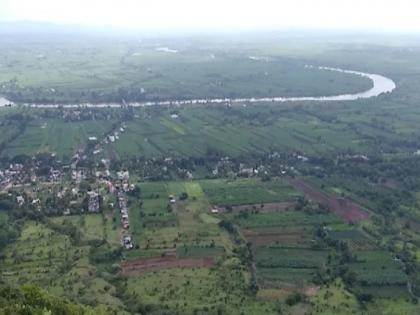 Crowd of tourists in the area of ​​Sagareshwar, Attraction of various animals | सागरेश्वरचे लावण्य पर्यटकांना खुणावतेय!, विविध प्राण्यांचे आकर्षण