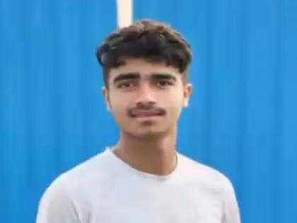 A young man ended his life by hanging himself after sending his location to a friend in Kolhapur | Kolhapur: मित्राला लोकेशन पाठवून तरुणाने गळफास घेत संपविले जीवन, कुटुंबीयांना बसला धक्का A young man ended his life by hanging himself after sending his location to a friend in Kolhapur | Kolhapur: मित्राला लोकेशन पाठवून तरुणाने गळफास घेत संपविले जीवन, कुटुंबीयांना बसला धक्का