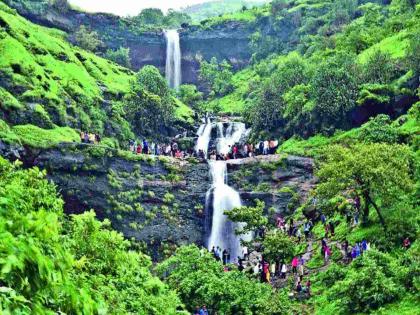 Take care to avoid accidents at Sahyadri tourist spots | जपून जा रे... पुढे धोका आहे...