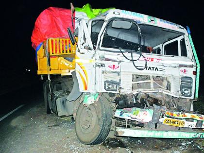  Third accident on the highway in Sakegaon on the fourth day | साकेगाव येथे महामार्गावर सलग चौथ्या दिवशी तिसरा अपघात