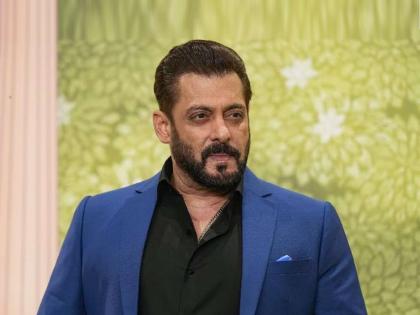 suspicious man entered salman khan shooting location reportedly used gangster name detained by mumbai police | सलमान खानच्या शूटिंग सेटवर घुसला अज्ञान तरूण, 'गँगस्टर'चं नाव घेताच मुंबई पोलिसांनी घेतलं ताब्यात