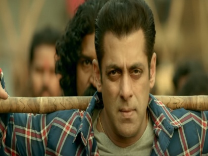 Salman khan’s Much-Awaited Radhe Trailer Is Here But People Are Calling It big budget bhojpuri cinema | बिग बजेट भोजपुरी सिनेमा! सलमान खानच्या ‘राधे’चा ट्रेलर पाहून नेटकऱ्यांनी उडवली खिल्ली