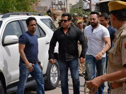 Salman Khan Security Threat Motorbike rider enters Salman Khan's security convoy | आधी वडिलांना धमकी, आता सलमान खानच्या ताफ्यात अचानक घुसला दुचाकीस्वार, काय घडलं?