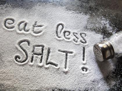 food options to increase sodium in your diet without increasing consumption of salt | मीठाचा वापर कमी करुनही आहारात वाढवता येतं सोडियम, कसे? घ्या जाणून