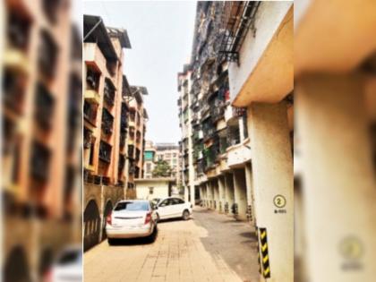 A mother jumped from the seventh floor with her 5-year-old son in Navi Mumbai | आई म्हणाली देवाघरी जायचे...! चिमुकल्यासह घेतली उडी; थोडक्यात वाचला मुलाचा जीव