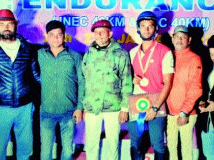 Syed Samad of Nashik won gold medal in horse riding | घोडेस्वारीत नाशिकच्या सैयद समदला सुवर्णपदक