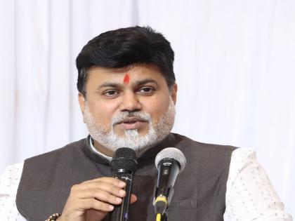 Investment of Rs 30 thousand crores in Ratnagiri Industry Minister, Guardian Minister Uday Samant gave information | रत्नागिरीत ३० हजार कोटींचे प्रकल्प, उद्योगमंत्री उदय सामंत यांनी दिली माहिती; टेस्ला कोकणात यावी Investment of Rs 30 thousand crores in Ratnagiri Industry Minister, Guardian Minister Uday Samant gave information | रत्नागिरीत ३० हजार कोटींचे प्रकल्प, उद्योगमंत्री उदय सामंत यांनी दिली माहिती; टेस्ला कोकणात यावी