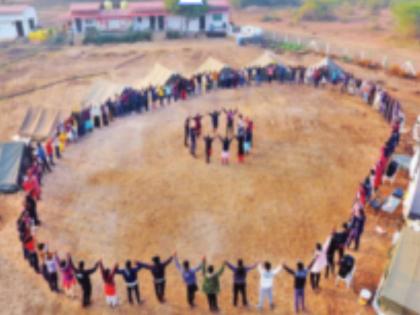 The blows of eyes are not absorbed, a village is built for them! 'Sanjagram' realized near Gurukunjan | नजरांचे’ वार सोसवेनात, त्यांच्यासाठी वसवले गाव ! गुरुकुंजनजीक साकारले ‘सांझाग्राम’