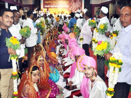 14 couples married at the All-Party Community Weddings | सर्वधर्मिय सामुदायिक विवाह सोहळ्यात १४ जोडपी विवाहबध्द