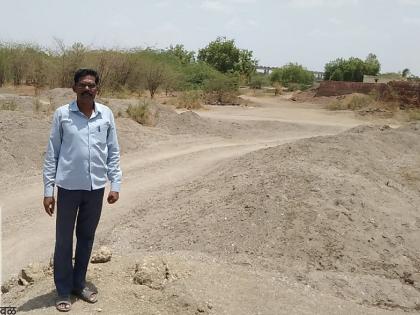 300 Brass caught illegal sandstone in Gevrai taluka | गेवराई तालुक्यात ३०० ब्रास अवैध वाळूसाठा जप्त