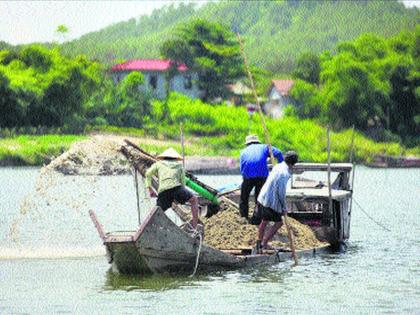 Challenge of 120 crores recovery; Minor ownership aims | १२० कोटी वसुलीचे आव्हान; गौणखनिज स्वामित्वधनाचे उद्दिष्ट