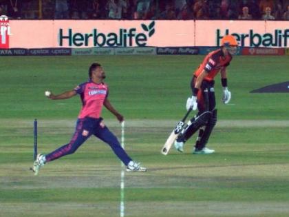 IPL 2023 Sandeep Sharma No ball controversy former Indian Murali Kartik cricketer says bowler has rules what about what about non strikers | No Ball, IPL 2023: "सगळे नियम गोलंदाजांना, मग 'त्या' फलंदाजांचे काय जे...." माजी भारतीय क्रिकेटपटूचा संताप