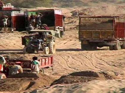 Failure to stop sand theft in Akola district | वाळू चोरी रोखण्यात अपयश!