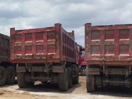 Illegal transportation of sand; Two trucks caught, 2.48 lakh penalty | वाळूची अवैध वाहतूक; दोन ट्रक पकडले, २.४८ लाख रुपयांचा दंड