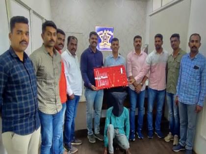 House burglar arrested in Sangli, Jewelery worth two and a half lakh seized | सांगलीत घरफोडी करणारा चोरटा जेरबंद, अडीच लाखाचे दागिने जप्त