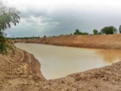 Water conservation works worth Rs 11 crore in Sangli district cancelled, Chief Minister Devendra Fadnavis decision | सांगली जिल्ह्यातील जलसंधारणाची ११ कोटींची कामे रद्द, मुख्यमंत्री देवेंद्र फडणवीस यांचा दणका Water conservation works worth Rs 11 crore in Sangli district cancelled, Chief Minister Devendra Fadnavis decision | सांगली जिल्ह्यातील जलसंधारणाची ११ कोटींची कामे रद्द, मुख्यमंत्री देवेंद्र फडणवीस यांचा दणका